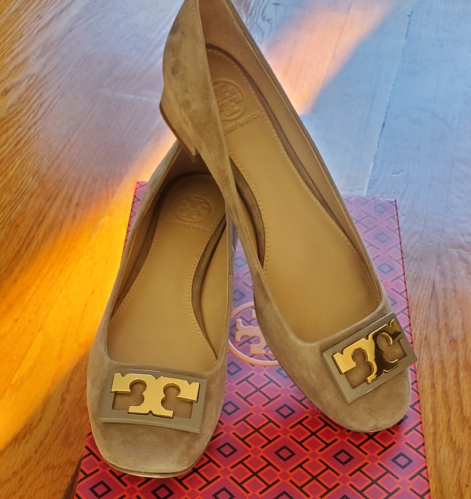 Classy Tory Burch Shoes